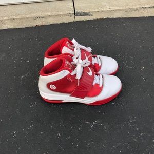 Nike air max lebron zoom solider basketball size 8